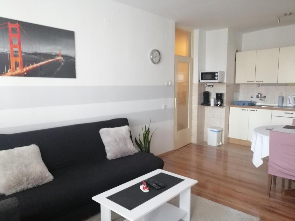 דירות רייקה Apartman Dea מראה חיצוני תמונה